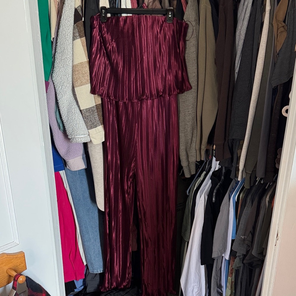 Chic Wine Red Jumpsuit